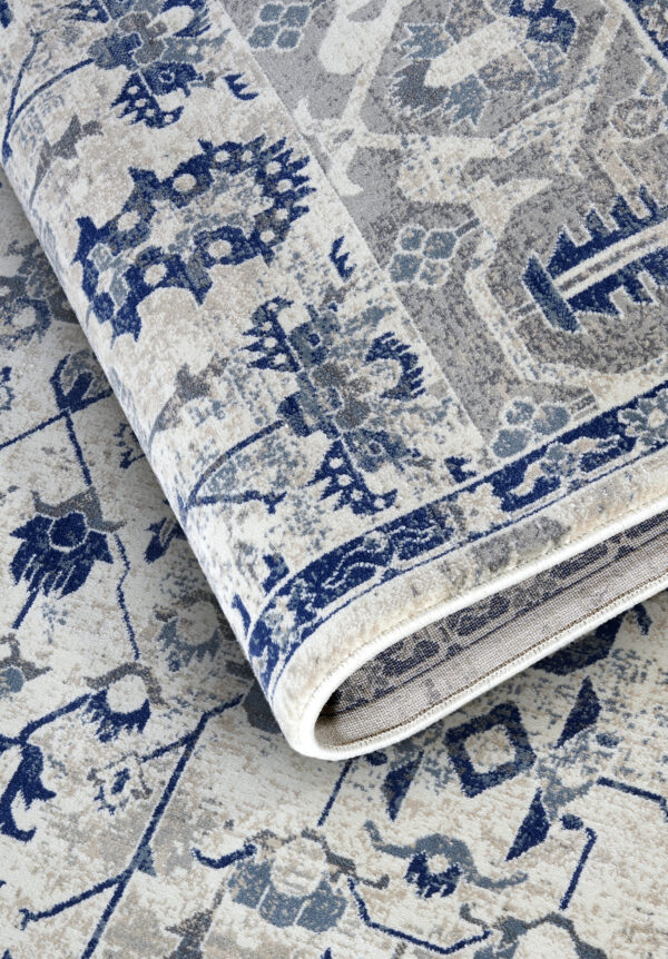 Villeroy & Boch 1869   Emmanuel Cream Blå matta i färgen Blå gjord i materialet 100% Polypropylen