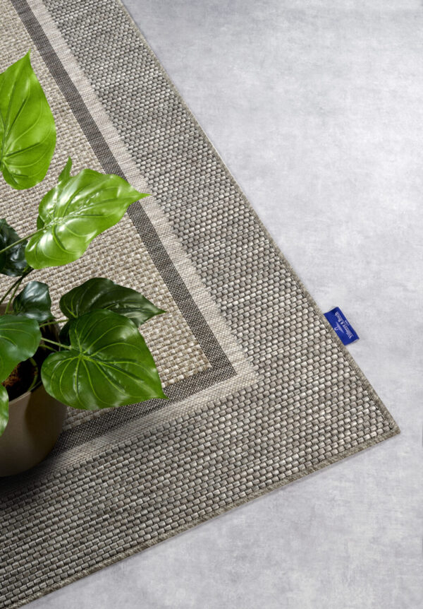 Villeroy & Boch 1836 Utomhus  Luitwin Natural Brun matta i färgen Brun gjord i materialet 100% Polypropylen