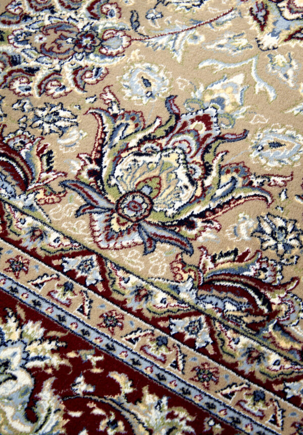 Villeroy & Boch 1870   Alfred Röd Beige matta i färgen Röd gjord i materialet 100% Polypropylen