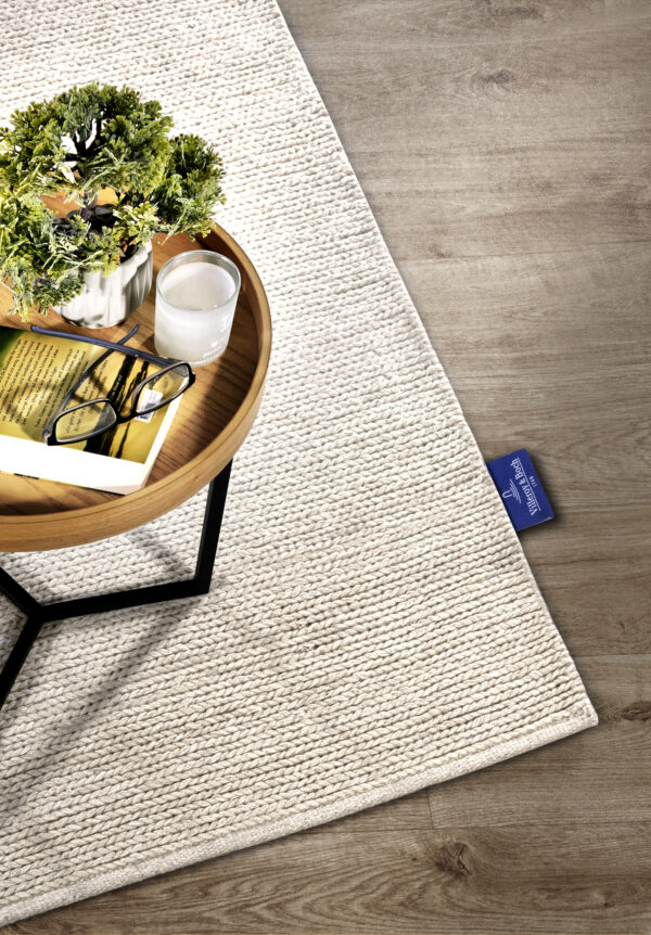 Villeroy & Boch 1748 Ull  Francois Natural White matta i färgen Cream gjord i materialet 100% Ull