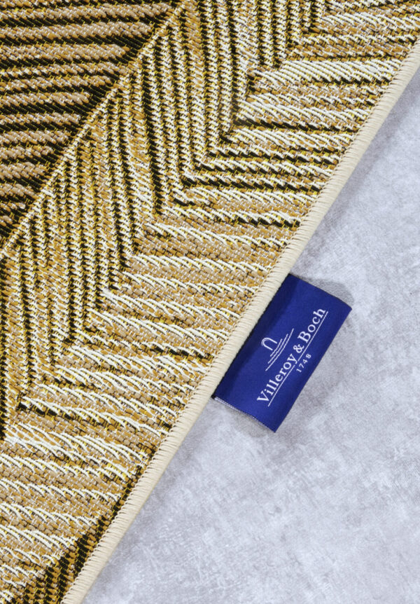Villeroy & Boch 1767 Utomhus  Eugene Gold Black matta i färgen Guld gjord i materialet 30% Polyester