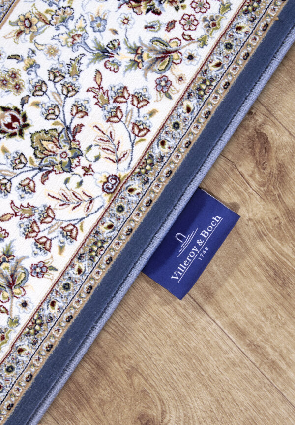 Villeroy & Boch 1870   Etienne Ljus Blå Cream matta i färgen Blå gjord i materialet 100% Polypropylen